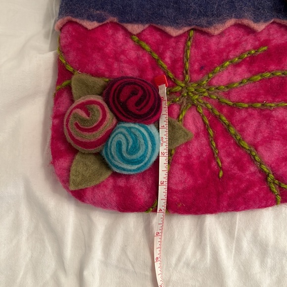 BNWT; UTTAM London felted purse - Picture 11 of 13